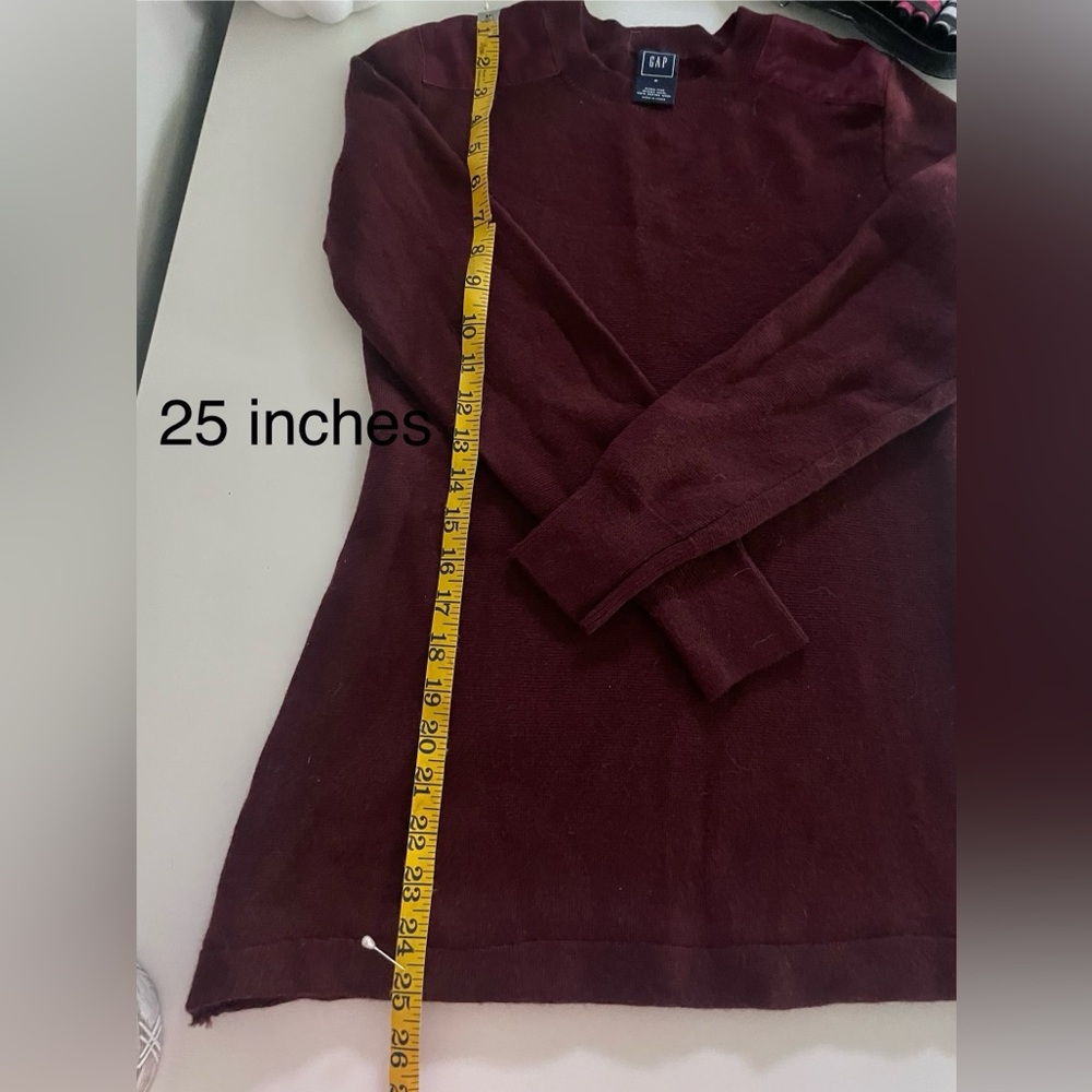 GAP Women's Burgundy Crew Neck Sweater - Picture 8 of 8